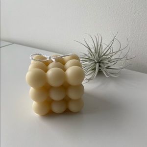 Bubble cube candle